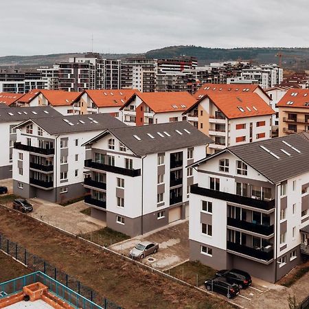 City View Apartment With Free Parking Cluj-Napoca Esterno foto