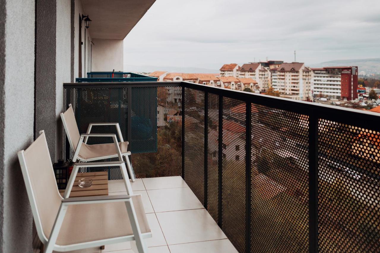 City View Apartment With Free Parking Cluj-Napoca Esterno foto