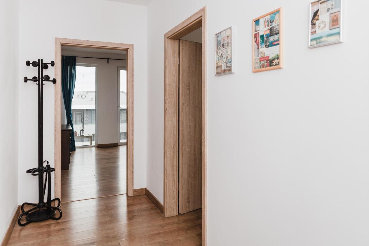 City View Apartment With Free Parking Cluj-Napoca Esterno foto